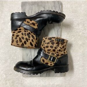 Marc by Marc Jacobs Cow Hair Leopard Print Ankle Boots Black Tan Size 8